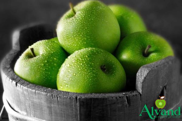 Dark green apples buying guide + great price